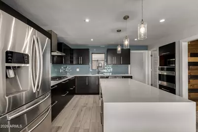 2402 N 37th Street, Phoenix, AZ 85008 - Photo 4