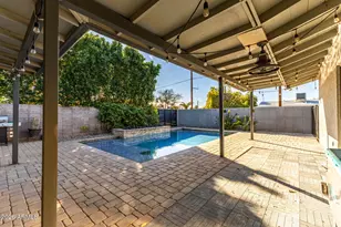 2402 N 37th St, Phoenix, AZ 85008 - Photo 32