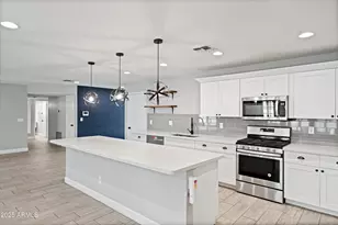 2226 S Kachina Dr, Tempe, AZ 85282 - Photo 12