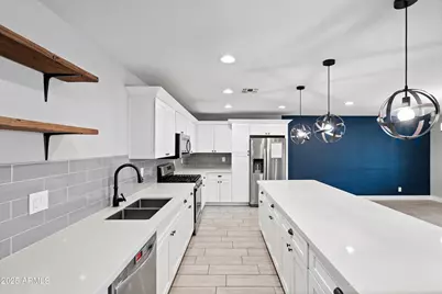 2226 S Kachina Drive, Tempe, AZ 85282 - Photo 8