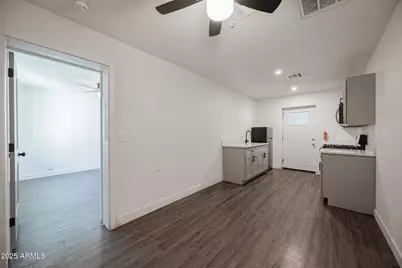 2802 N 36th Street #3, Phoenix, AZ 85008 - Photo 10