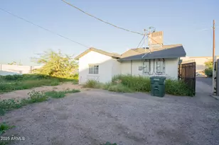 2802 N 36th St, Phoenix, AZ 85008 - Photo 20