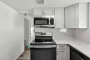 12217 S Paiute St, Phoenix, AZ 85044 - Photo 10