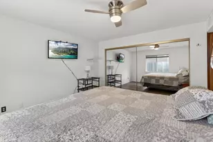 12217 S Paiute St, Phoenix, AZ 85044 - Photo 18