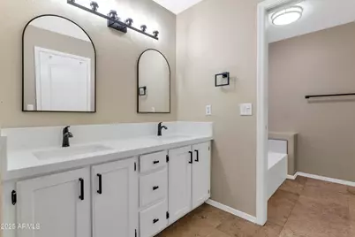 2710 N Linda Circle, Mesa, AZ 85213 - Photo 18