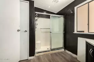 8601 N 103rd Ave, Peoria, AZ 85345 - Photo 18