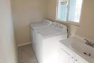 307 N D St, Eloy, AZ 85131 - Photo 10