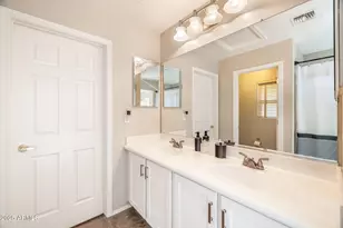 39517 N Noble Hawk Ct, Phoenix, AZ 85086 - Photo 48