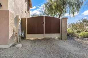 39517 N Noble Hawk Ct, Phoenix, AZ 85086 - Photo 32