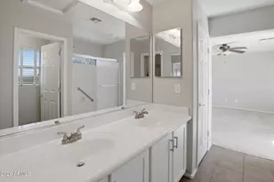 39517 N Noble Hawk Ct, Phoenix, AZ 85086 - Photo 16