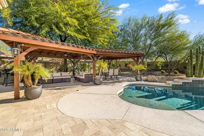 39517 N Noble Hawk Court, Phoenix, AZ 85086 - Photo 18