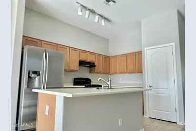 889 E Leo Place, Chandler, AZ 85249 - Photo 10