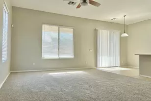 889 E Leo Pl, Chandler, AZ 85249 - Photo 8