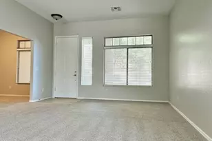 889 E Leo Pl, Chandler, AZ 85249 - Photo 4