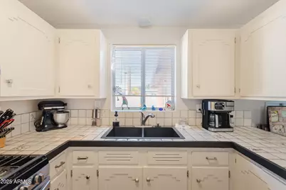 148 E Kayetan Drive, Sierra Vista, AZ 85635 - Photo 10