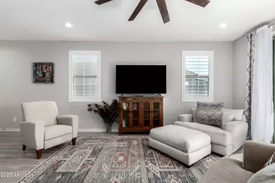 18717 W Georgia Avenue, Litchfield Park, AZ 85340 - Photo 6