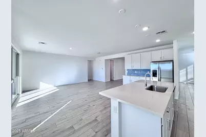 15715 W Brown Street, Waddell, AZ 85355 - Photo 12