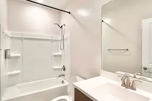 8619 N 169th Dr, Waddell, AZ 85355 - Photo 12