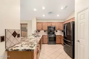 44213 W Cypress Ln, Maricopa, AZ 85138 - Photo 4
