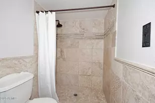 8528 E Via De Viva St, Scottsdale, AZ 85258 - Photo 22