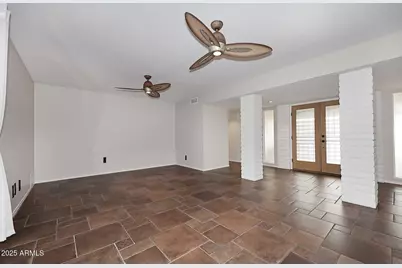 8528 E Via De Viva Street, Scottsdale, AZ 85258 - Photo 4