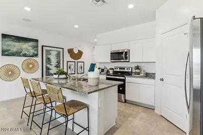 38135 W Capri Avenue, Maricopa, AZ 85138 - Photo 12