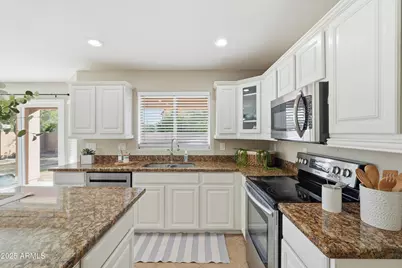 1810 N McDonald Street, Casa Grande, AZ 85122 - Photo 8