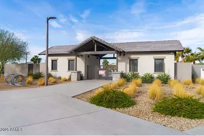 8755 W Pasadena Avenue, Glendale, AZ 85305 - Photo 10