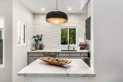 11333 N 92nd Street #1101, Scottsdale, AZ 85260 - Photo 10