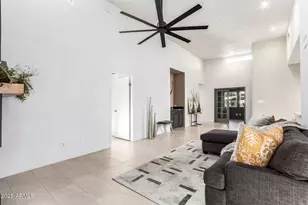 11333 N 92nd St, Scottsdale, AZ 85260 - Photo 8