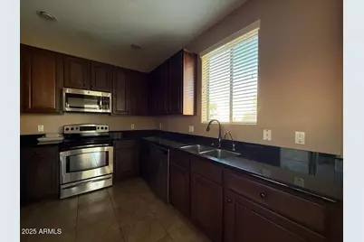 15240 N 142nd Avenue #1164, Surprise, AZ 85379 - Photo 14