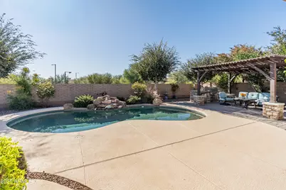 12345 W Dove Wing Way, Peoria, AZ 85383 - Photo 4