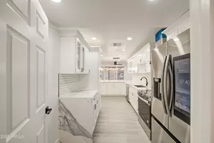 314 W Monterosa St, Phoenix, AZ 85013 - Photo 10