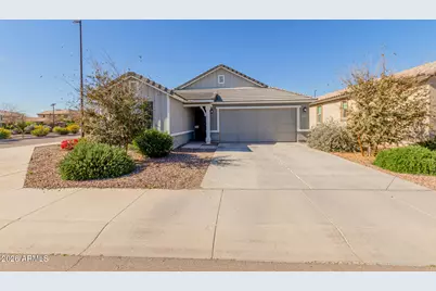 4702 S Riata Street, Gilbert, AZ 85297 - Photo 2