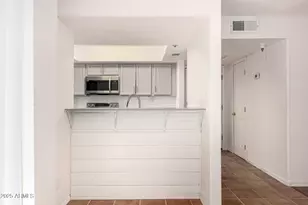 7502 E Thomas Rd, Scottsdale, AZ 85251 - Photo 4