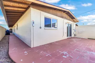 320 W Laguna Dr, Tempe, AZ 85282 - Photo 36