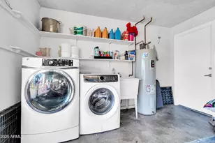 320 W Laguna Dr, Tempe, AZ 85282 - Photo 28