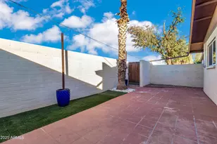 320 W Laguna Dr, Tempe, AZ 85282 - Photo 32