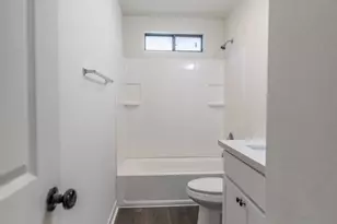 1135 E Chipman Rd, Phoenix, AZ 85040 - Photo 12