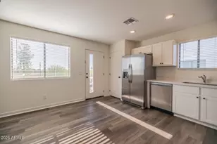 1135 E Chipman Rd, Phoenix, AZ 85040 - Photo 6