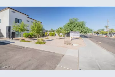 1135 E Chipman Road, Phoenix, AZ 85040 - Photo 4