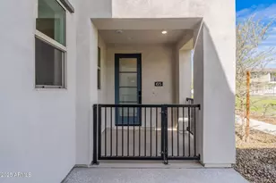 2121 W Sonoran Desert Dr, Phoenix, AZ 85085 - Photo 2