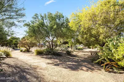 8150 E Appaloosa Trail, Scottsdale, AZ 85258 - Photo 8