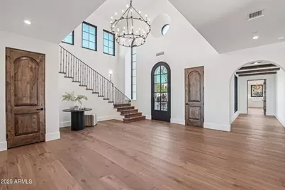 5830 N Echo Canyon Lane, Phoenix, AZ 85018 - Photo 8