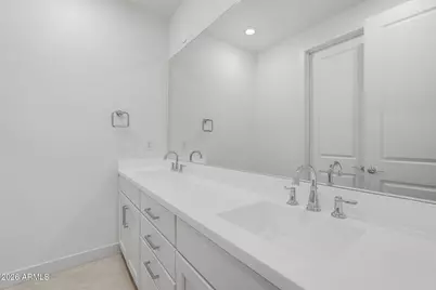 2121 W Sonoran Desert Drive #125, Phoenix, AZ 85085 - Photo 24