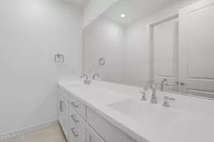 2121 W Sonoran Desert Dr, Phoenix, AZ 85085 - Photo 24