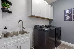 1501 E Rakestraw Ln, Gilbert, AZ 85298 - Photo 40