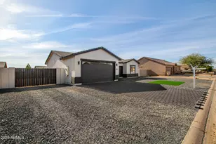 11405 W Madero Dr, Arizona City, AZ 85123 - Photo 6