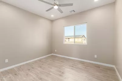 11405 W Madero Drive, Arizona City, AZ 85123 - Photo 22