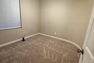 10910 W Laurelwood Ln, Avondale, AZ 85392 - Photo 32